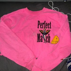 Boys lie hoodie very thick material has a few stains